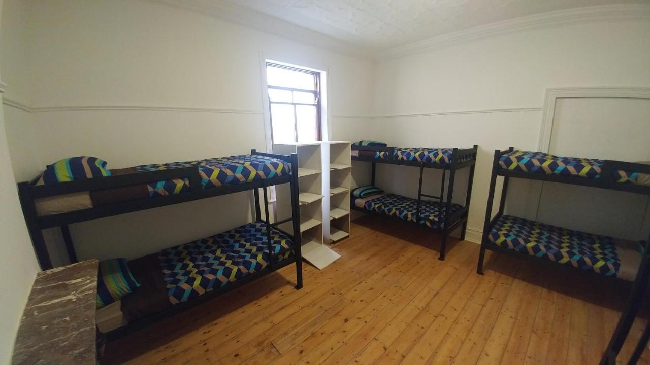 Spacious Backpacker Accommodation Cape Town Bagian luar foto