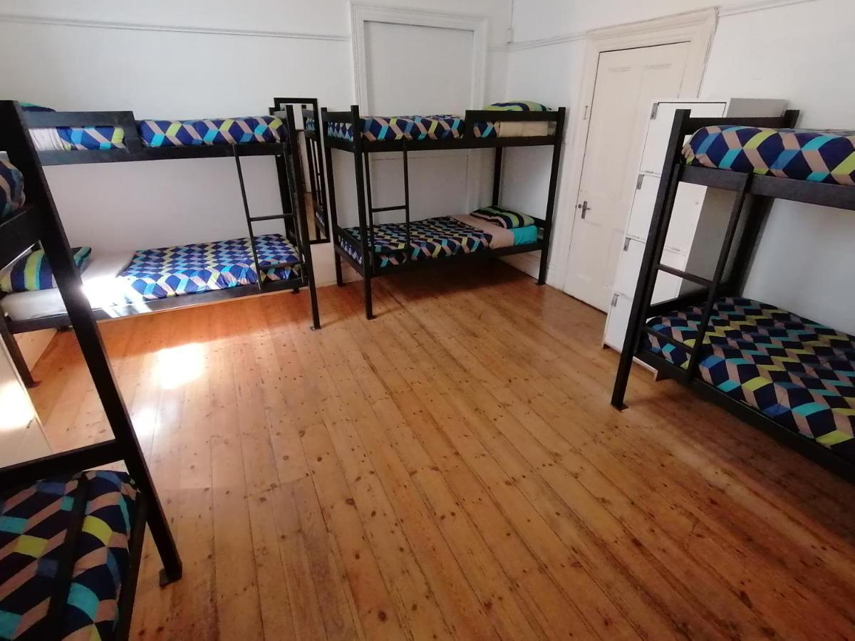 Spacious Backpacker Accommodation Cape Town Bagian luar foto